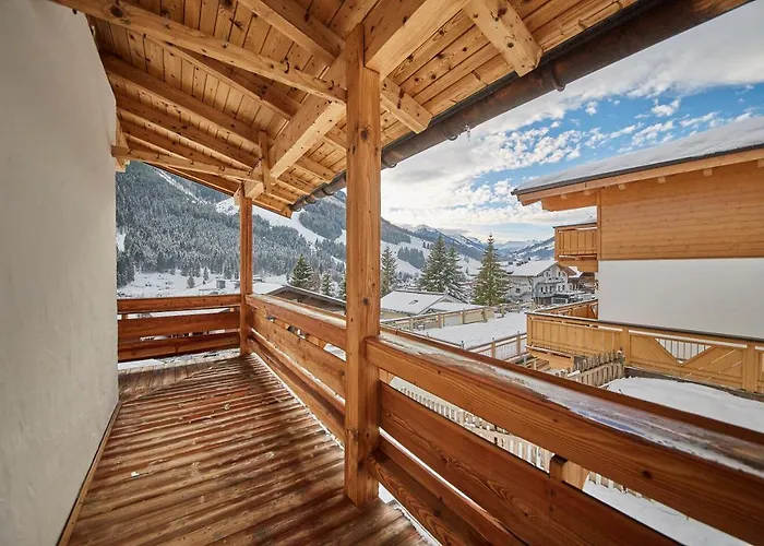 D-town Semesterbostad Saalbach-Hinterglemm